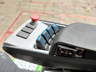 Empilhador de contrapeso 3 rodas Hangcha XC3-18i