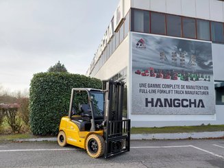 Empilhador de contrapeso 4 rodas Hangcha XE35i (CPD35-XEY2HA-SI)