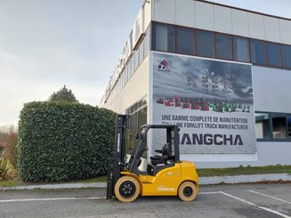 Empilhador de contrapeso 4 rodas Hangcha XE35i (CPD35-XEY2HA-SI)