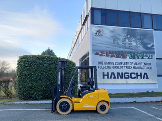 Empilhador de contrapeso 4 rodas Hangcha XE35i (CPD35-XEY2HA-SI)