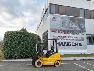 Empilhador de contrapeso 4 rodas Hangcha XE18i (CPD18-XEY2HA-SI) 