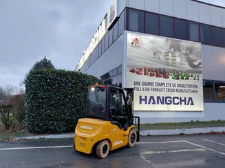 Empilhador de contrapeso 4 rodas Hangcha XE25i ( CPD25-XEY2HA-SI )