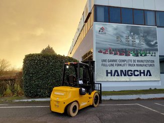 Carreta elevadora elétrica Hangcha XE40Ci (CPD40-XEXY2-SI)