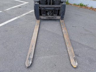 Empilhador de contrapeso 4 rodas Hyster H3.00FT