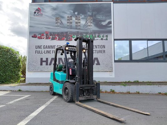 Empilhador de contrapeso 4 rodas Hyster H3.00FT - 1