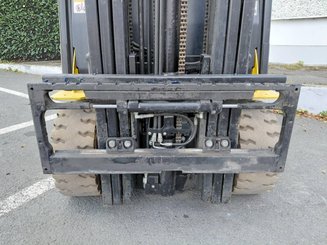Empilhador de contrapeso 4 rodas Yale ERP25VL