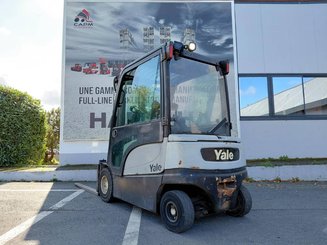 Empilhador de contrapeso 4 rodas Yale ERP30VL