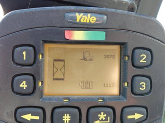 Empilhador de contrapeso 3 rodas Yale ERP18VTL