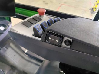 Empilhador de contrapeso 4 rodas Hangcha XC50i - 10