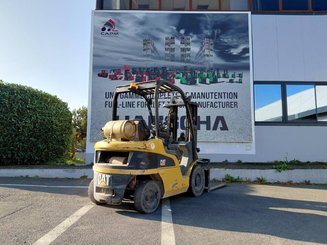Empilhador de contrapeso 4 rodas Caterpillar GP20N