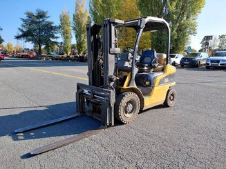 Empilhador de contrapeso 4 rodas Caterpillar GP20N
