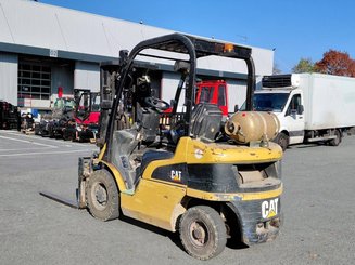 Empilhador de contrapeso 4 rodas Caterpillar GP20N