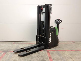 Stacker com condutor a pé Hangcha CDD16-XT1-SIL