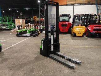 Stacker com condutor a pé Hangcha CDD12-AMC2-Li - 1