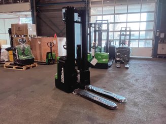 Stacker com condutor a pé Hangcha CDD20 XT1-SI