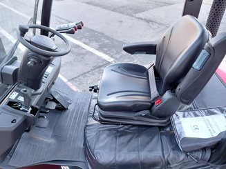 Empilhador de contrapeso 4 rodas Hangcha XF25D-2 (CPCD25-X2H7F1)