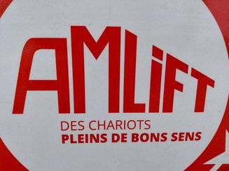 Empilhador retráctil de 4 direcções AMLIFT 40-15/55
