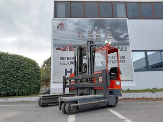 Empilhador retráctil de 4 direcções AMLIFT 40-15/55