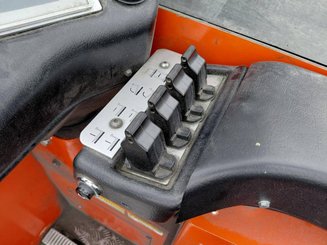 Empilhador retráctil de 4 direcções AMLIFT 40-15/55