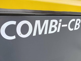 Empilhador retráctil de 4 direcções Combilift C4000