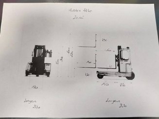 Empilhador retráctil de 4 direcções Hubtex MQ40