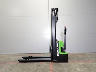 Stacker com condutor a pé Hangcha CDD15-A2MC2-ISZ