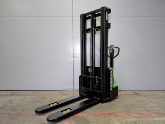 Stacker com condutor a pé Hangcha CDD15-A2MC2-ISZ
