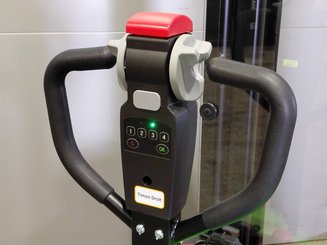 Stacker com condutor a pé Hangcha CDD15-A2MC2-ISZ