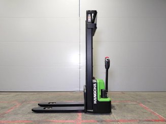Stacker com condutor a pé Hangcha CDD15-A2MC2-ISZ