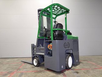 Empilhador multidireccional Combilift COMBI CB2500