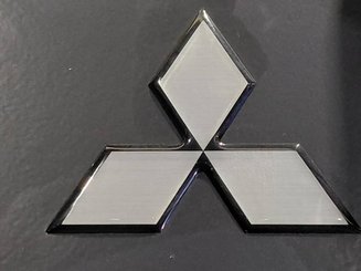 Empilhadores Retrácteis Multidirecionais Mitsubishi RBM25 N3